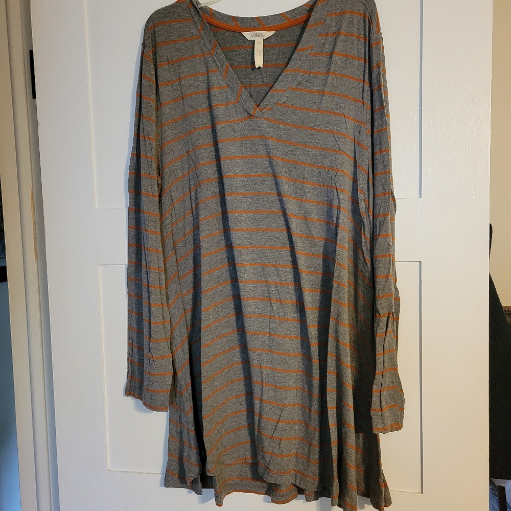 Matilda Jane Tunic length striped v-neck